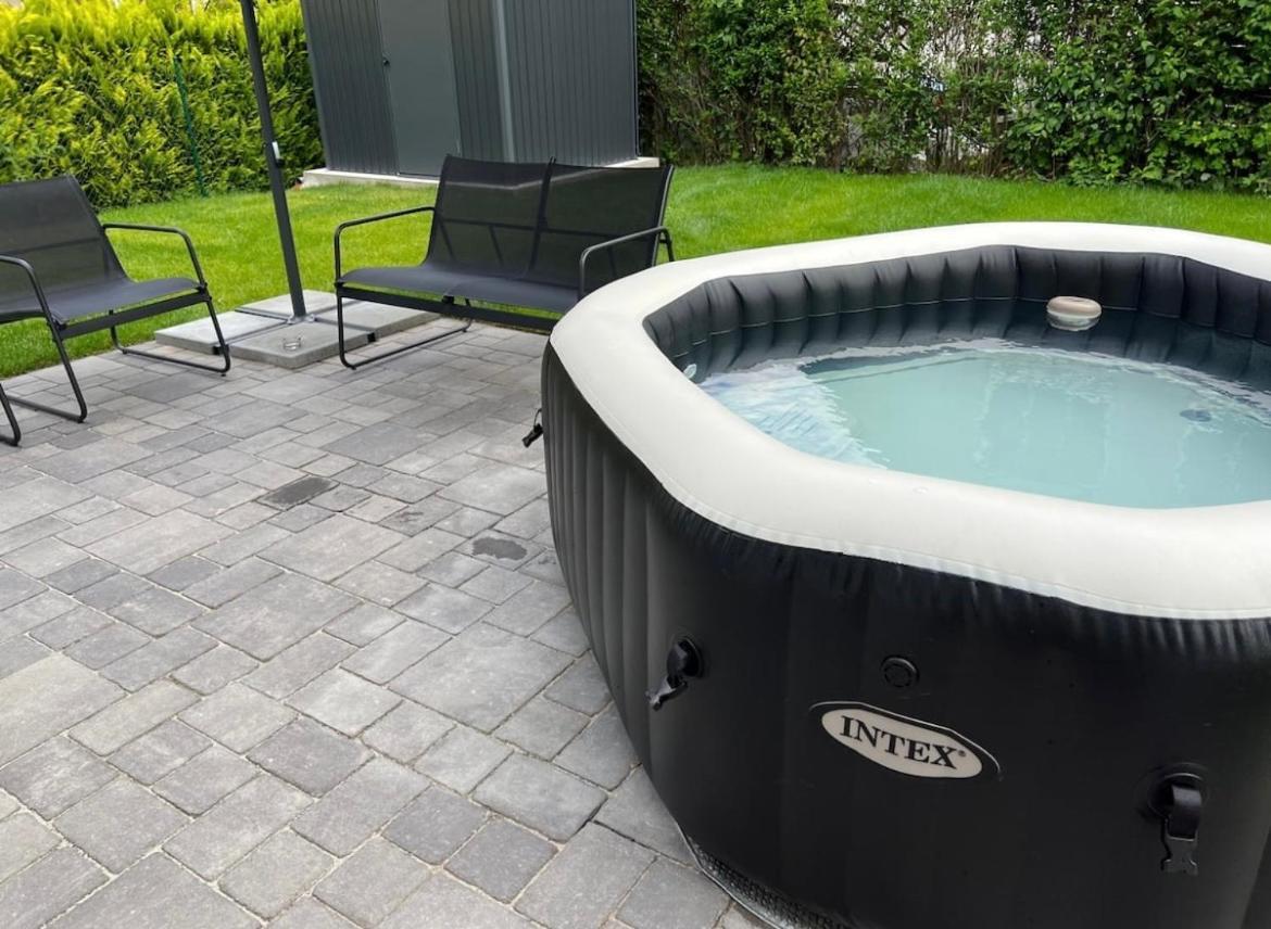 Haushalfte Mit Garten, Kamin, Grill & Whirlpool Nahe Ber Villa เบอร์ลิน ภายนอก รูปภาพ