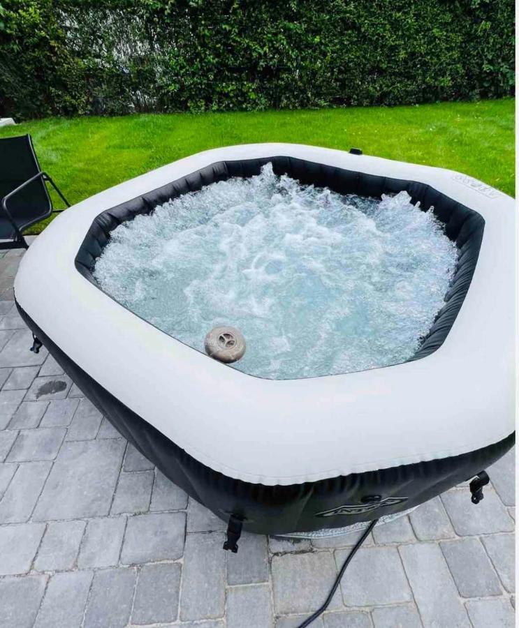Haushalfte Mit Garten, Kamin, Grill & Whirlpool Nahe Ber Villa เบอร์ลิน ภายนอก รูปภาพ